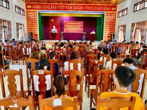 ĐẢNG ỦY XÃ NGHI TIẾN TỔ CHỨC LỄ TRAO HUY HIỆU ĐẢNG ĐỢT 03/02/2025 VÀ HỘI NGHỊ HỌC TẬP CHUYÊN ĐỀ NĂM 2025; NGHỊ QUYẾT TRUNG ƯƠNG 11 (KHÓA XIII); CHỈ THỊ 42-CT/TW, CHỈ THỊ SỐ 45-CT/TW GIỚI THIỆU NỘI DUNG MỘT SỐ BÀI V